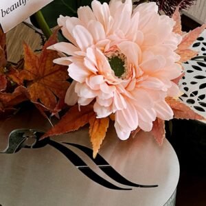 Alternative view of Bridal gift